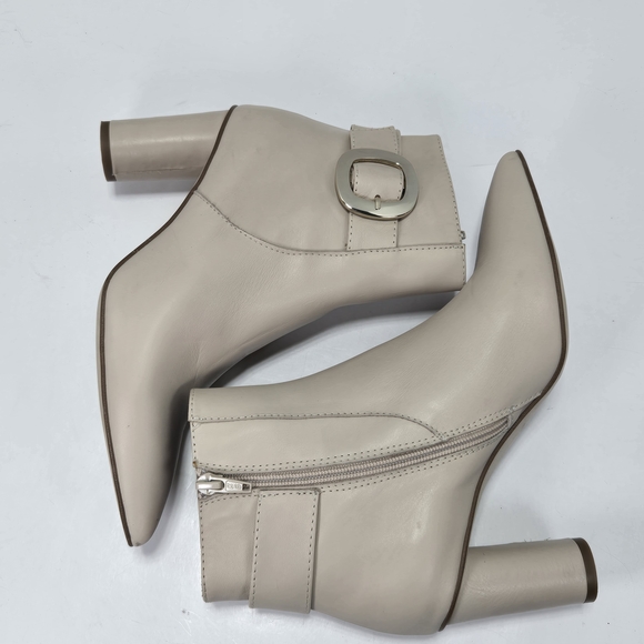 Marian Made In Spain Luxurious Soft Leather Beige Ankle Boots Size EU 37 US 6 - Picture 6 of 13